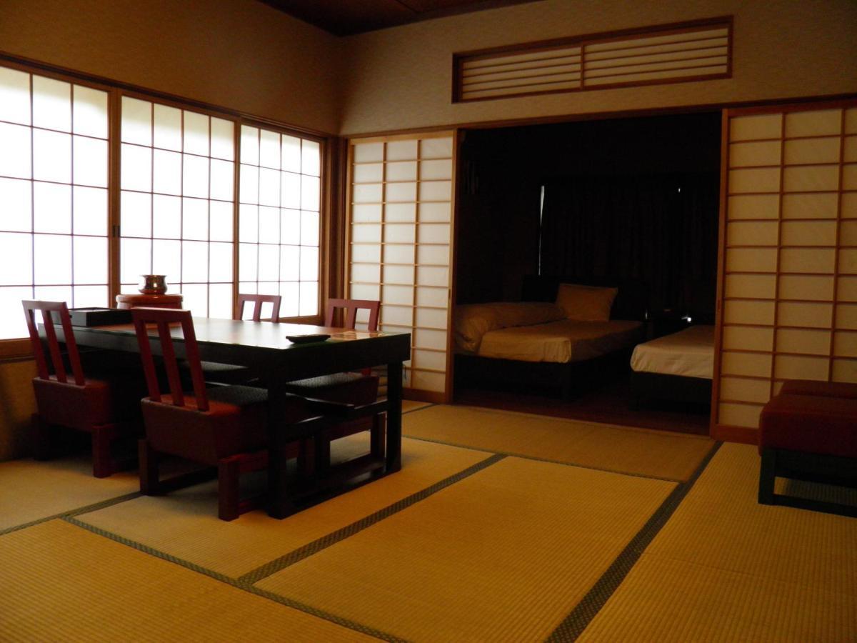 Wakanoyu Chikuma Camera foto